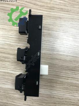 Kia Rio Cam Açma Düğmesi 93570-1W130 çıkma parça