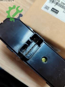 Kia Sportage Cam Açma Düğmesi 93576-3W100 çıkma parça
