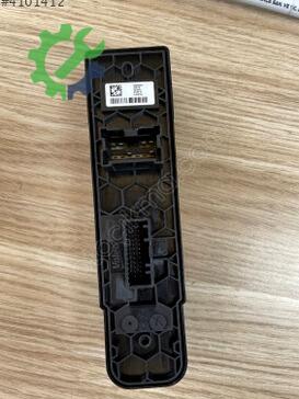 Renault Talisman Cam Açma Düğmesi 254011714R çıkma parça