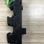 CAM AÇMA DÜĞMESİ TUCSON 10-15/İX35 10-14 ÖN SOL