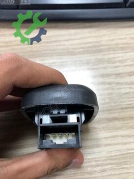 Toyota Yaris Cam Açma Düğmesi 84810-52010 çıkma parça