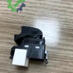CAM AÇMA DÜĞMESİ YARIS 01-05 TEKLİ