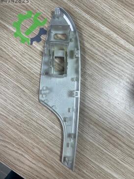 Toyota Corolla Cam Düğme Çerçevesi 74321-02620 çıkma parça