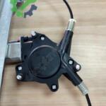 CAM KRİKOSU BONGO 97-08 ÖN SOL MOTORLU