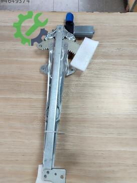 Honda Civic Sağ Ön Cam Krikosu 72211-TR0-A01 çıkma parça