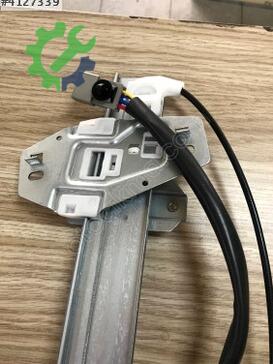 Honda Civic Sol Ön Cam Krikosu 72250-S04-A01-TW çıkma parça