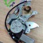 CAM KRİKOSU COROLLA AE111 98-02 ÖN SOL (ELEKTRİKLİ MOTORLU)