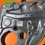 CAM KRİKOSU GOLF4 BORA SAĞ ARKA
