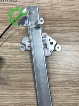 Nissan Juke Sol Ön Cam Krikosu 80721-1KA0A çıkma parça