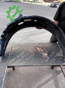 Volkswagen Transporter Çamurluk Sacı 7H0809410A çıkma parça