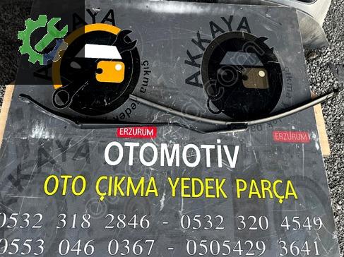 Renault Captur Silecek Kolu çıkma parça