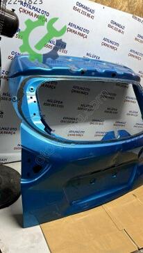 Renault Captur Bagaj Kapağı 901002357R çıkma parça