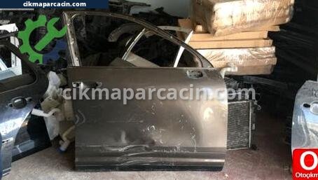 Porsche Cayenne Sağ Ön Kapı çıkma parça
