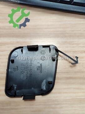 Toyota Auris Çeki Demir Kapağı UNI-21856 çıkma parça