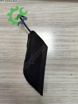Toyota Corolla Çeki Demir Kapağı çıkma parça