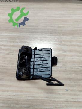 Hyundai i20 Çeki Demir Kapağı 86587-Q0GB0 çıkma parça