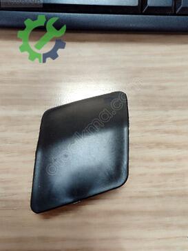 Toyota Yaris Çeki Demir Kapağı 52127-52925 çıkma parça