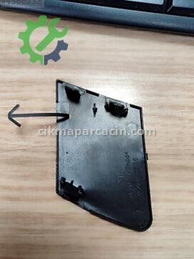 Toyota Yaris Çeki Demir Kapağı UNI-07214 çıkma parça