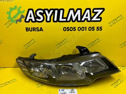 Kia Cerato Sağ Ön Far çıkma parça