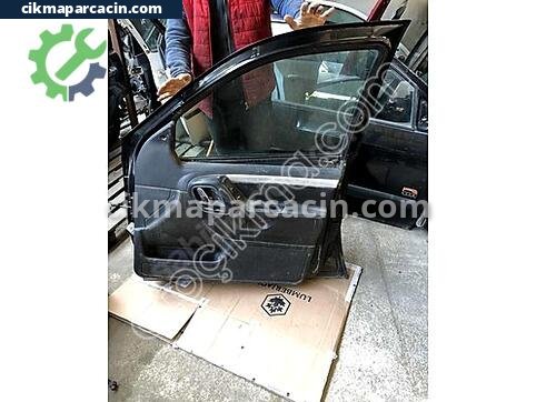 Jeep Cherokee Sağ Ön Kapı çıkma parça