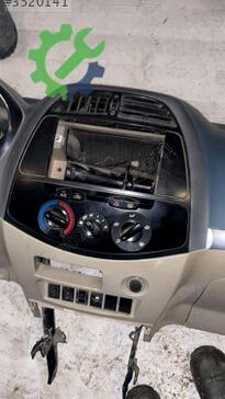 Chery Tiggo Torpido çıkma parça