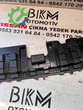 Chery Tiggo Panjur çıkma parça