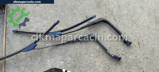 Chery Tiggo Silecek Kolu çıkma parça