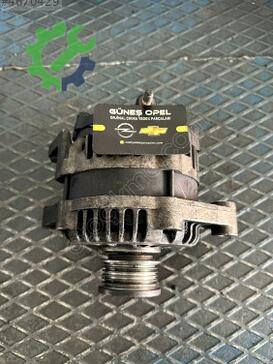 Chevrolet Captiva Şarj Dinamosu 13579114 çıkma parça