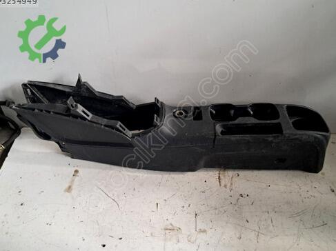 Chevrolet Aveo Orta Konsol çıkma parça
