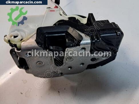 Chevrolet Aveo Sağ Ön Kapı Kilidi çıkma parça