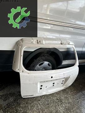 Chevrolet Captiva Bagaj çıkma parça
