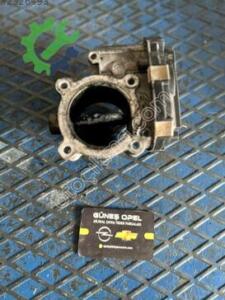 Chevrolet Captiva Orijinal Çıkma Gaz Kelebeği 25183238