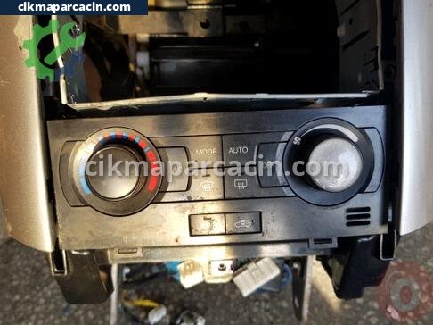 Chevrolet Captiva Klima Kontrol Paneli çıkma parça