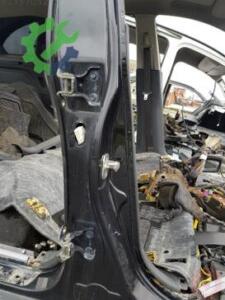 Chevrolet Captiva Sağ Arka Kapı Menteşesi Orjinal Çıkma