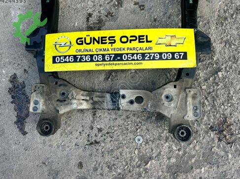 Chevrolet Cruze Travers 13470622 çıkma parça
