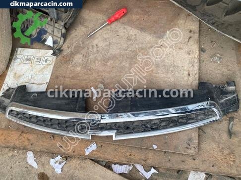 Chevrolet Cruze Ön Panjur çıkma parça