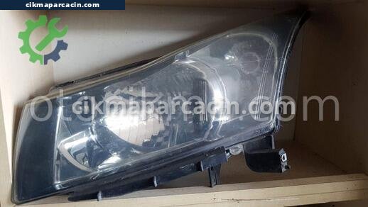 Chevrolet Cruze Sol Ön Far çıkma parça