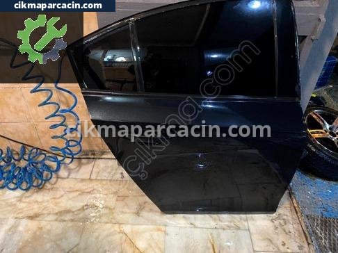 Chevrolet Cruze Sağ Arka Kapı çıkma parça