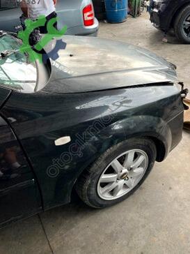 Chevrolet Lacetti Sağ Ön Çamurluk çıkma parça