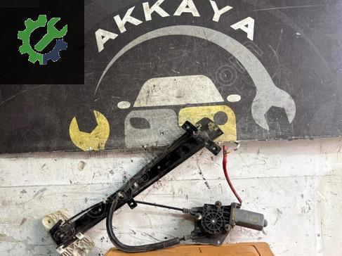 Chrysler Neon Sol Ön Cam Krikosu çıkma parça
