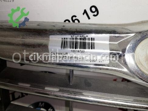 Chrysler Sebring Ön Panjur çıkma parça
