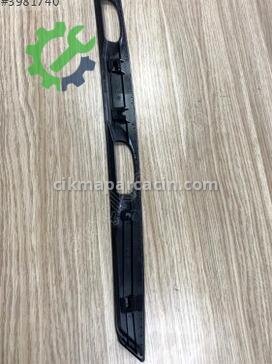 Honda Civic Bagaj 74890-SNB-000ZY çıkma parça