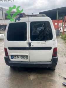 Citroen Berlingo arka bagaj kapağı sağ sol orijinal