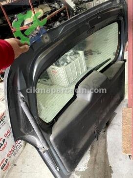 Citroen Berlingo Bagaj Kapağı çıkma parça