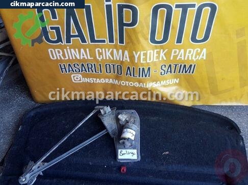 Citroen Berlingo Cam Motoru çıkma parça