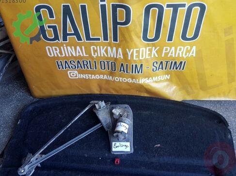 Citroen Berlingo Cam Motoru çıkma parça