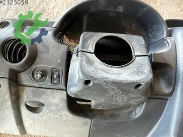Citroen Berlingo Göğüs çıkma parça