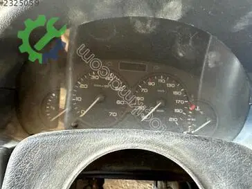 Citroen Berlingo Göğüs çıkma parça