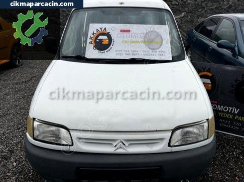 Citroen Berlingo Komple Ön çıkma parça