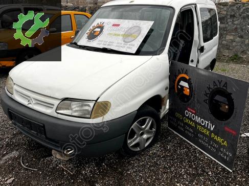 Citroen Berlingo Komple Ön çıkma parça